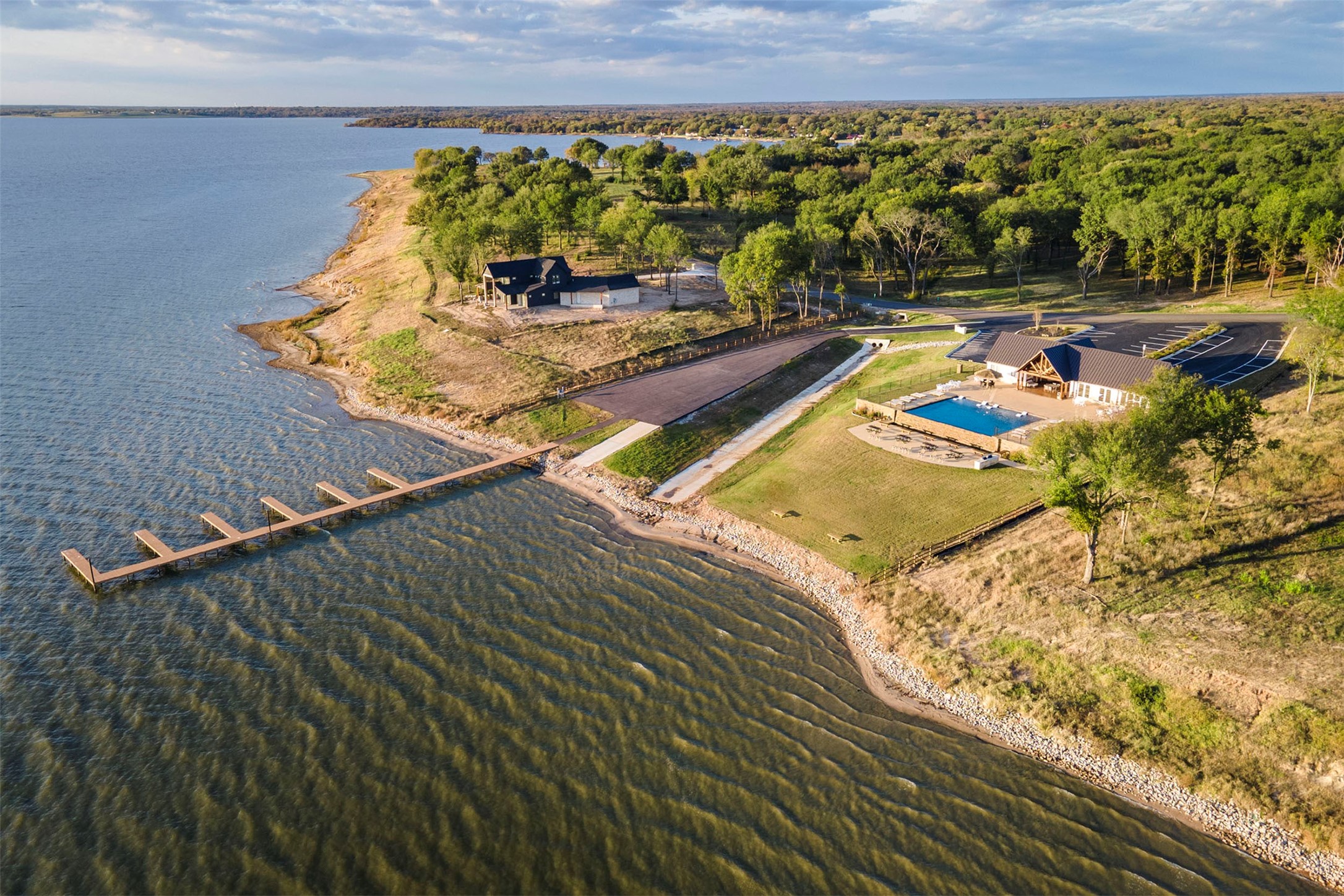 656 Calmwater Court Mabank TX 75143