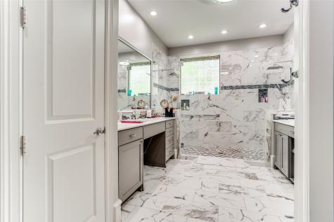 1912 Surrey Lane Mckinney TX 75072