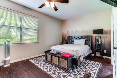 1912 Surrey Lane Mckinney TX 75072