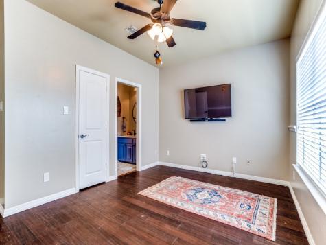 1912 Surrey Lane Mckinney TX 75072
