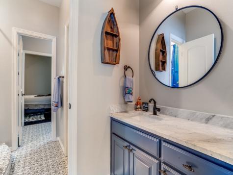 1912 Surrey Lane Mckinney TX 75072