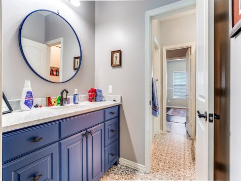 1912 Surrey Lane Mckinney TX 75072
