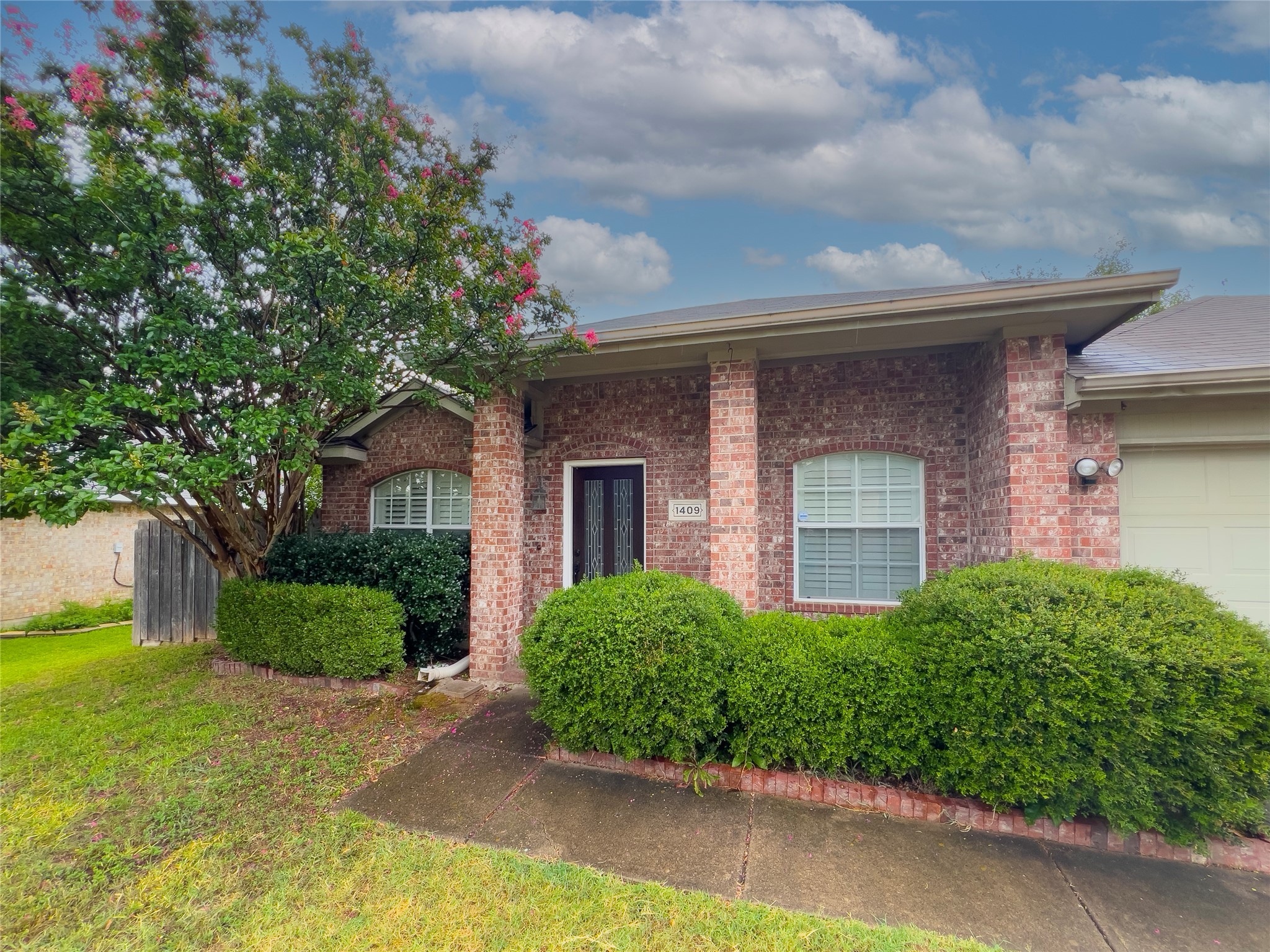 1409 Meadowbrook Drive Mckinney TX 75069