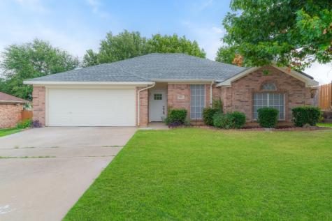 808 Joshua Drive Burleson TX 76028