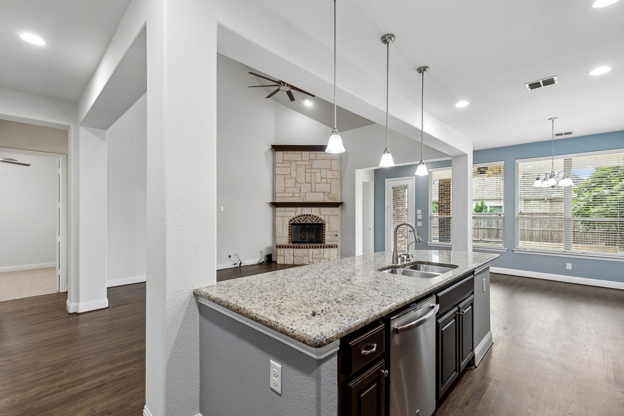 400 Warwick Boulevard Lewisville TX 75056
