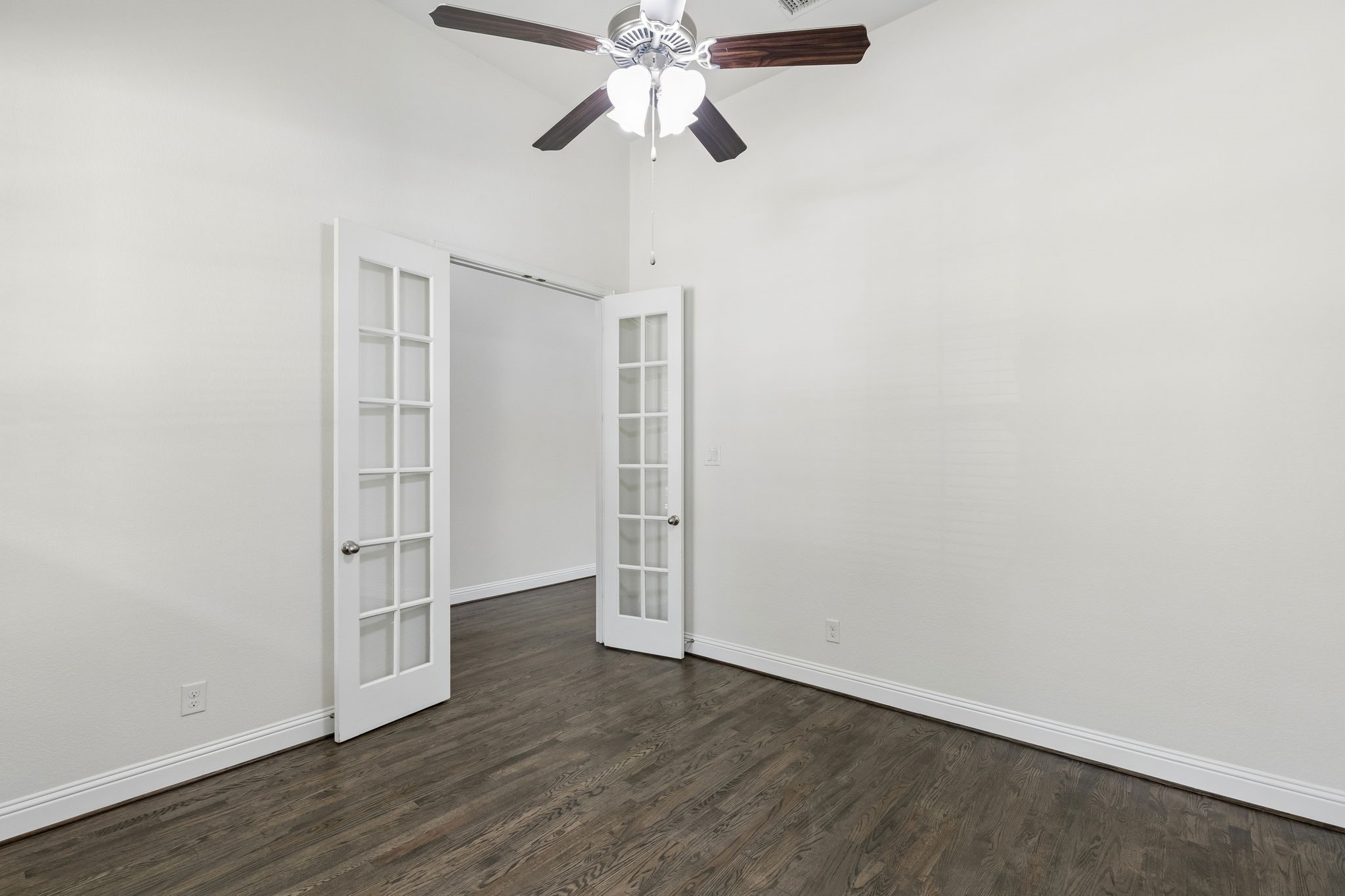 400 Warwick Boulevard Lewisville TX 75056