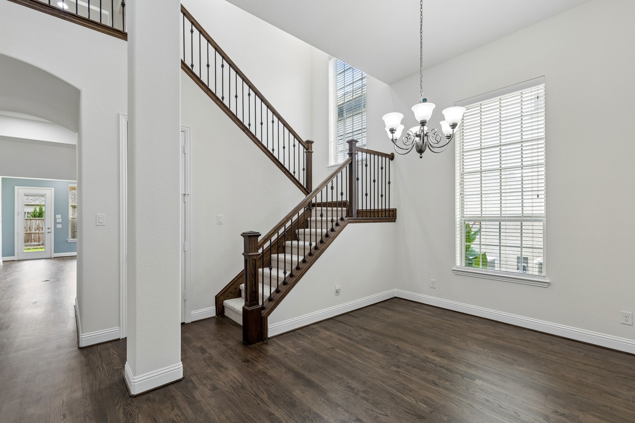 400 Warwick Boulevard Lewisville TX 75056