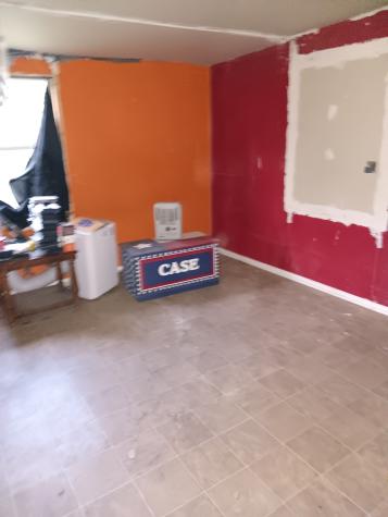 2560 Peak Street Fort Worth TX 76106