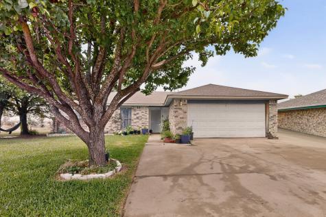 1317 Belinda Court Garland TX 75040