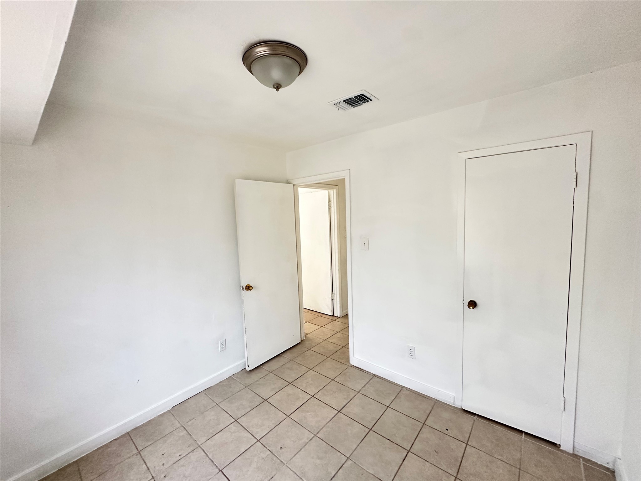 4916 Mcdougal Street Greenville TX 75401