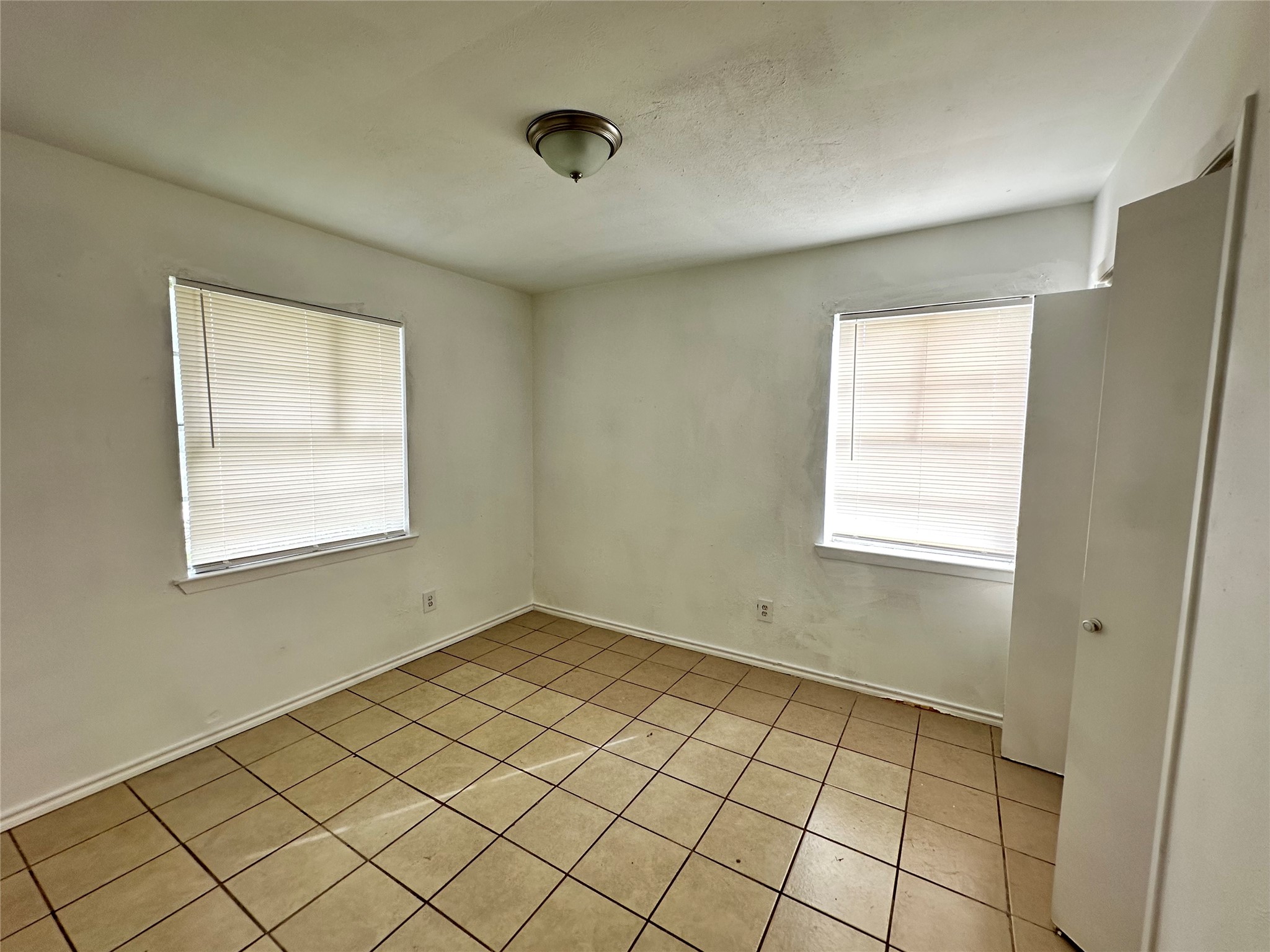 4916 Mcdougal Street Greenville TX 75401