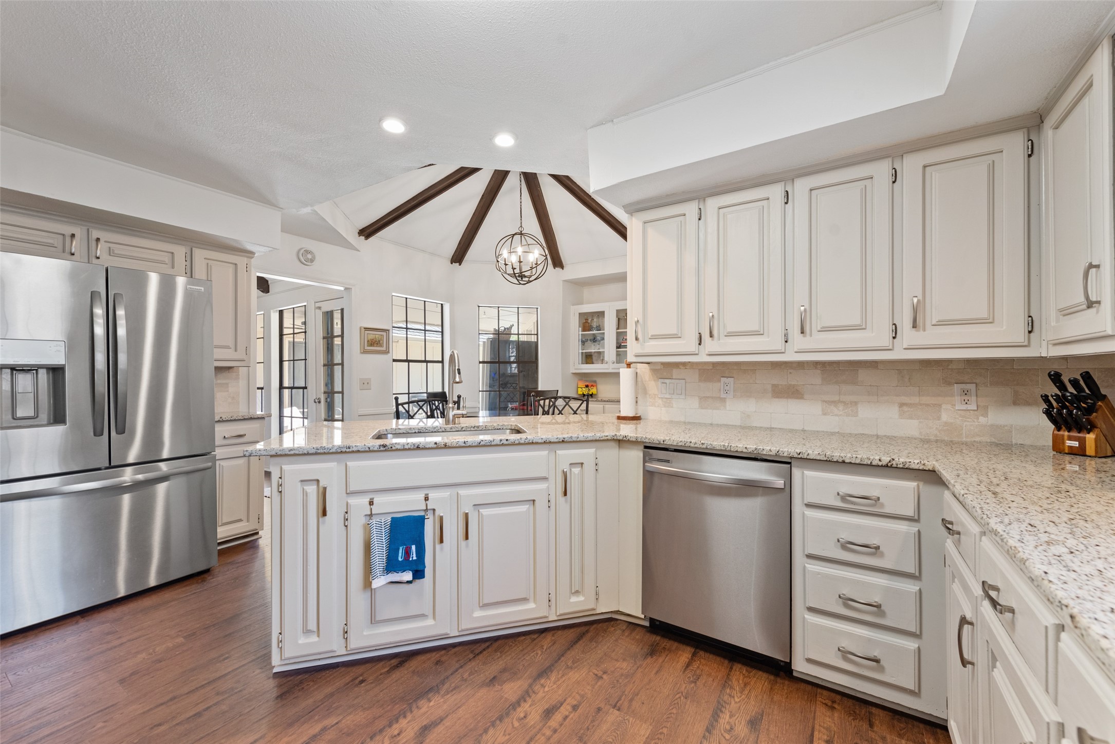2300 Canyon Valley Trail Plano TX 75023