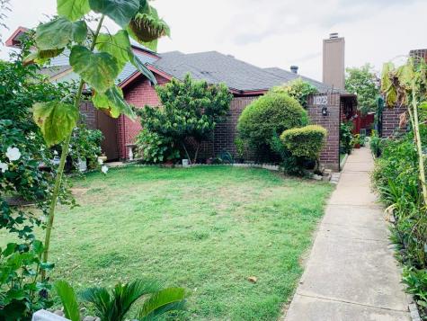 10223 Oak Branch Lane Dallas TX 75227