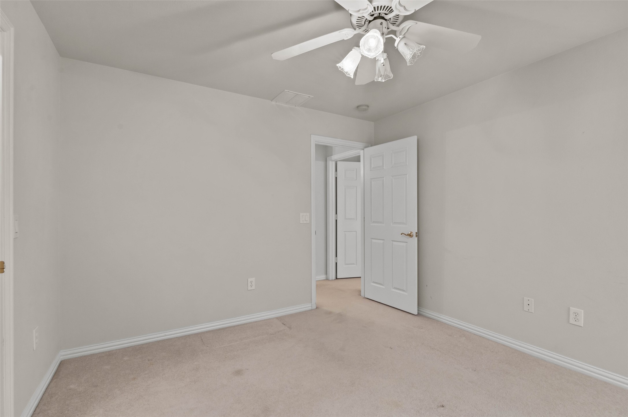 1709 Villa Court Corinth TX 76210