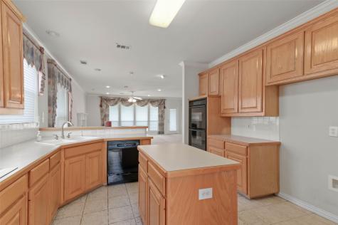 1709 Villa Court Corinth TX 76210