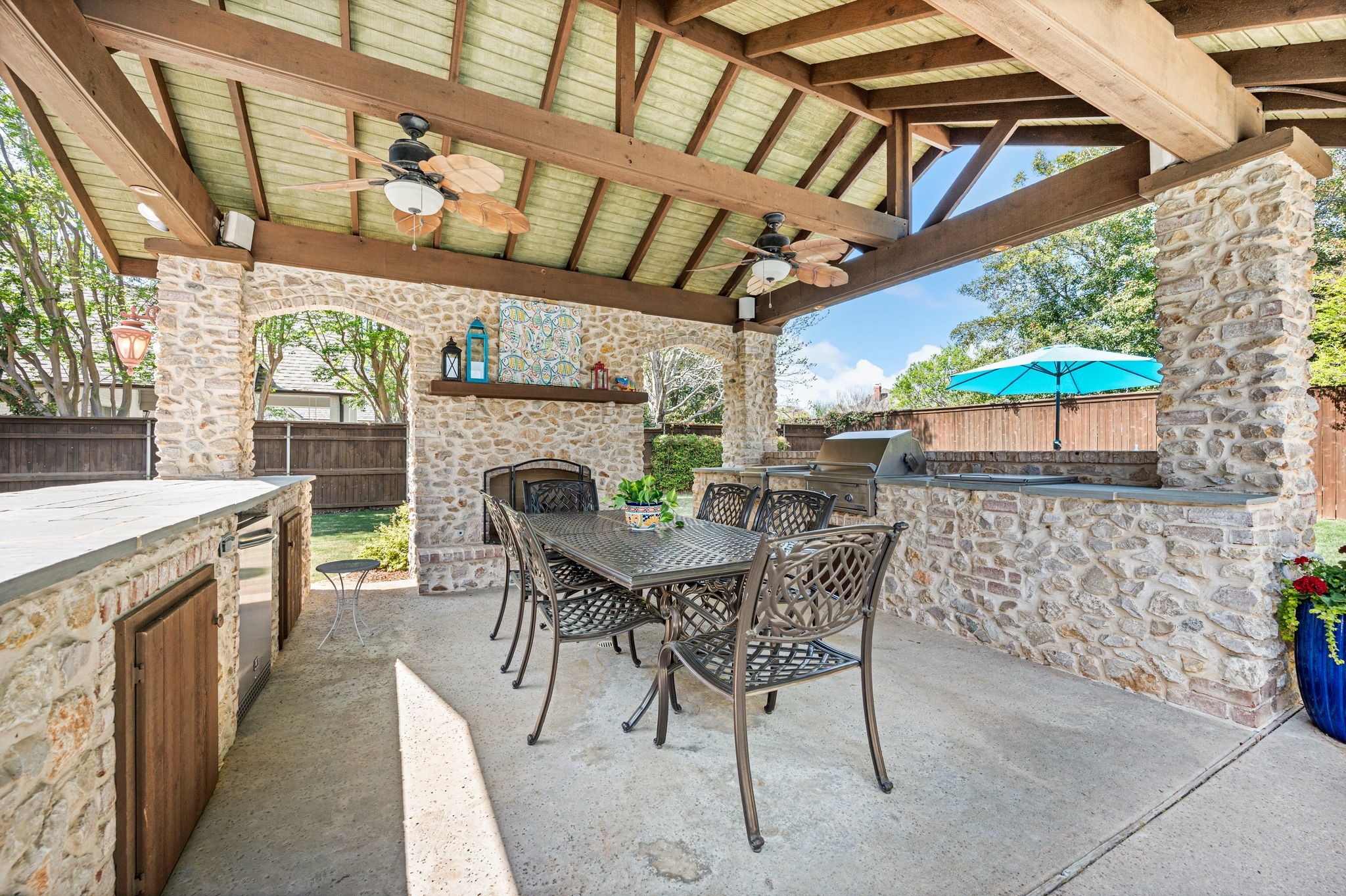 2308 Hawthorne Avenue Colleyville TX 76034