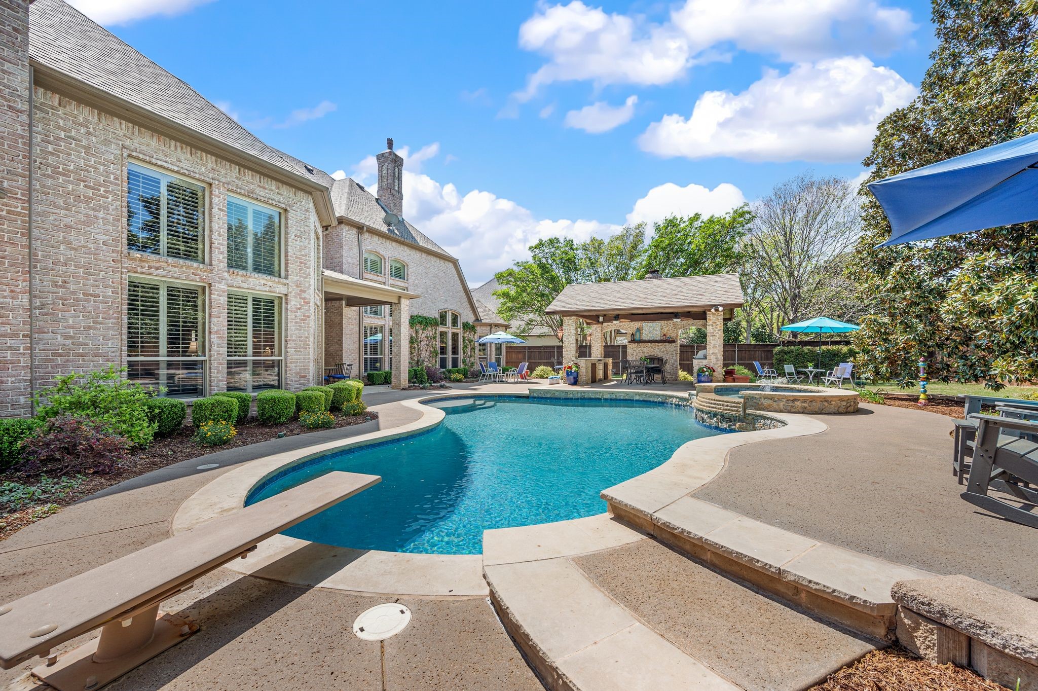 2308 Hawthorne Avenue Colleyville TX 76034