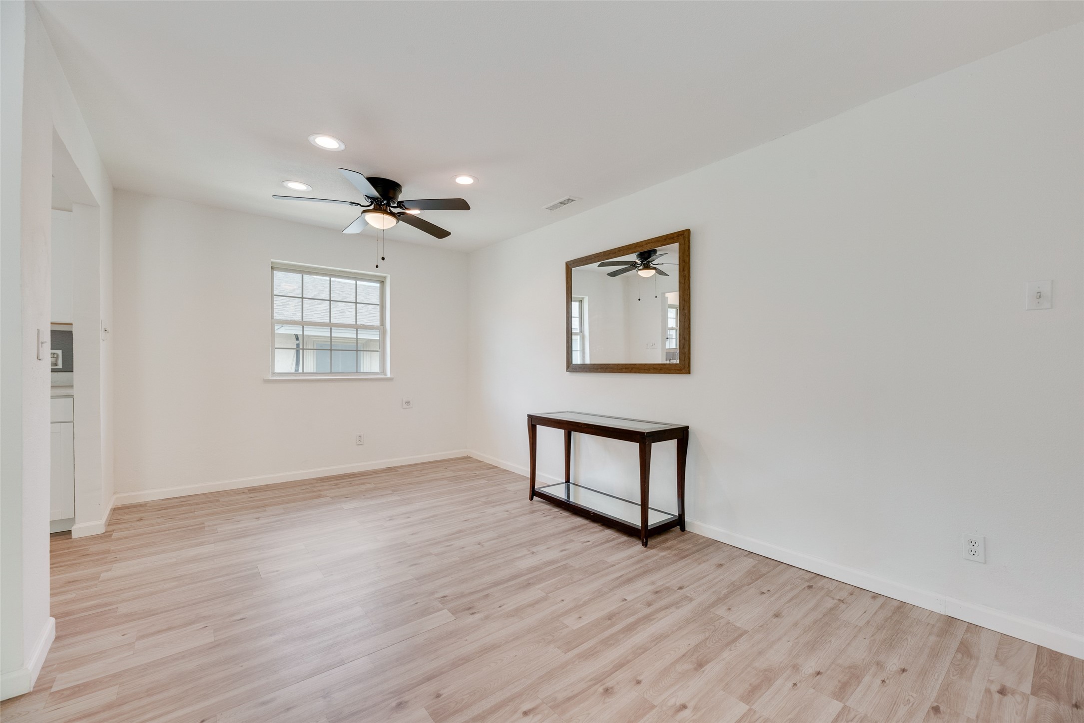 10038 Mesita Drive Dallas TX 75217