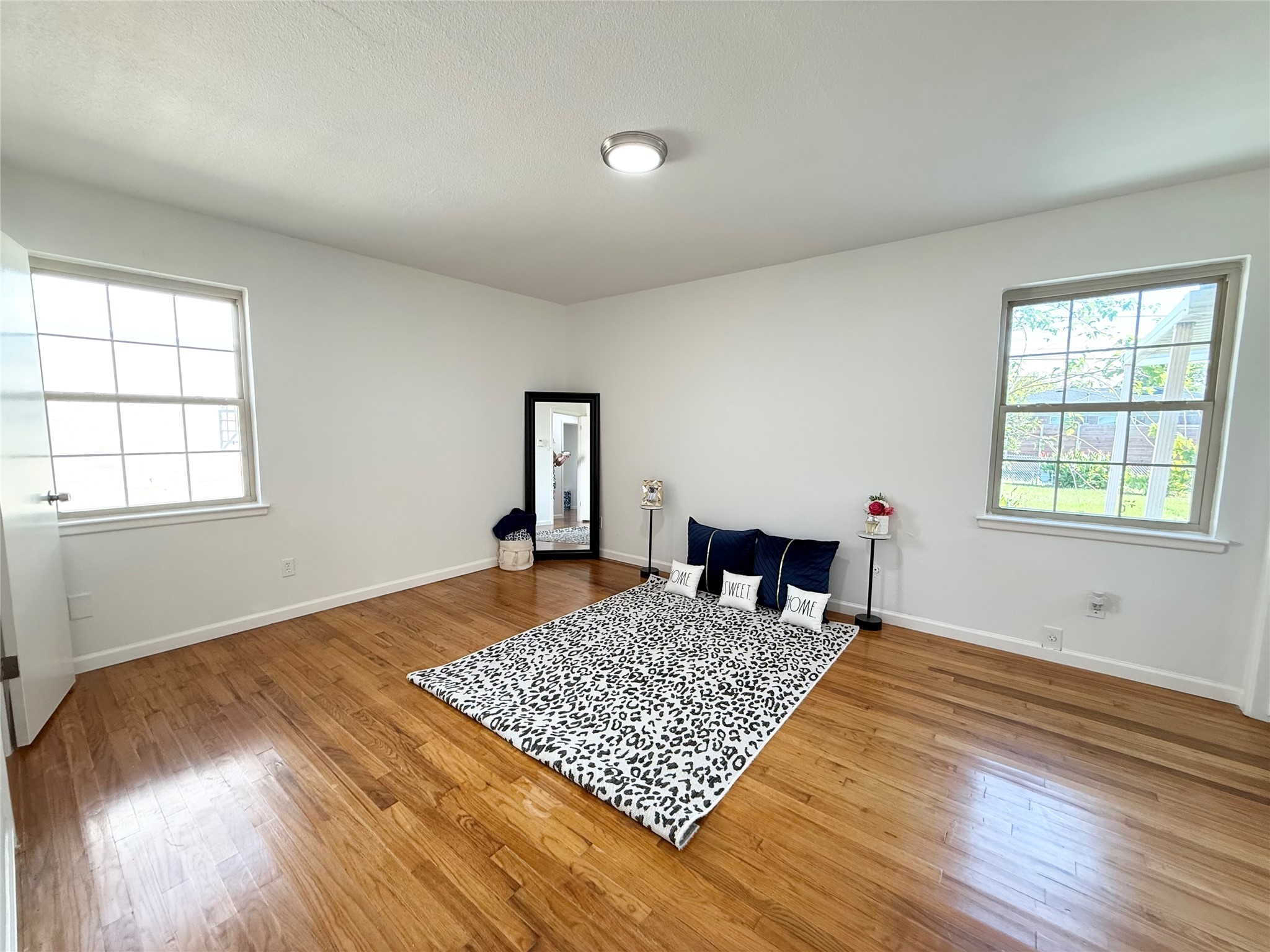 10038 Mesita Drive Dallas TX 75217