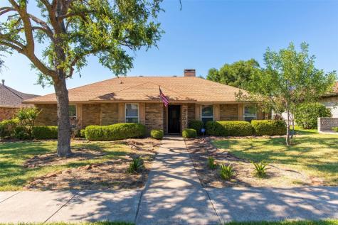 2205 Roundrock Drive Carrollton TX 75007