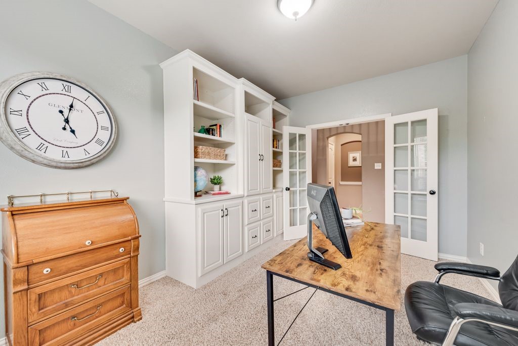 300 Perkins Drive Lantana TX 76226