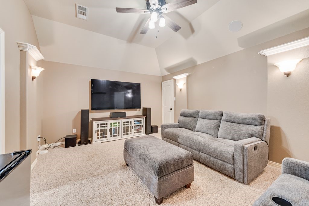 300 Perkins Drive Lantana TX 76226