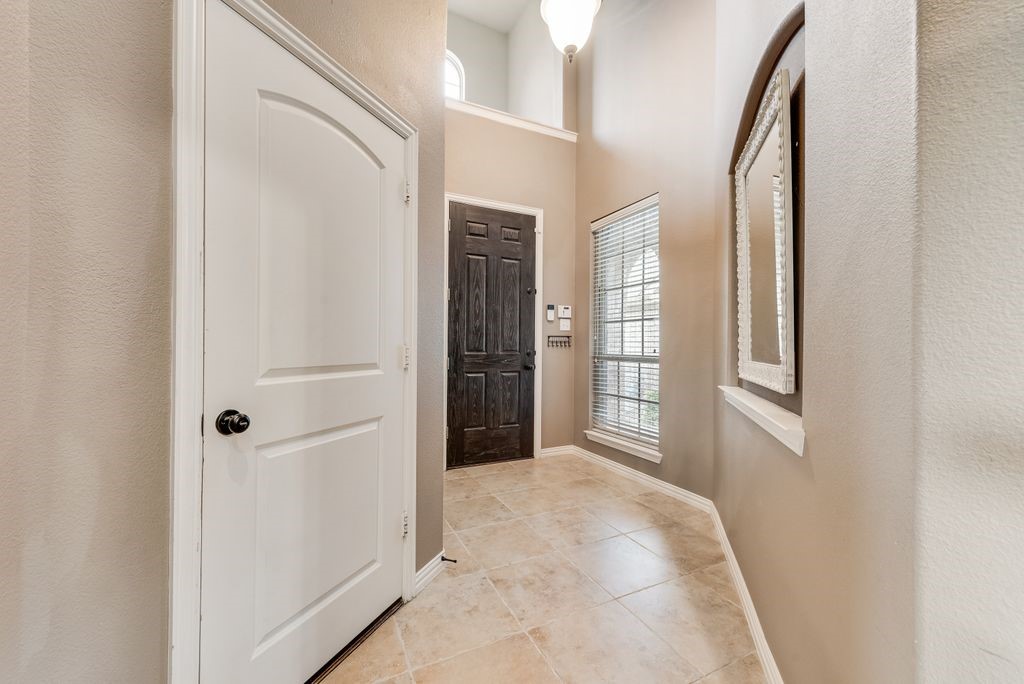 300 Perkins Drive Lantana TX 76226