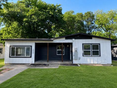 2909 56th Street Dallas TX 75241