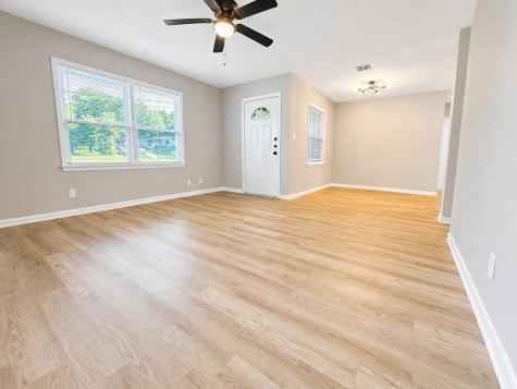 2909 56th Street Dallas TX 75241