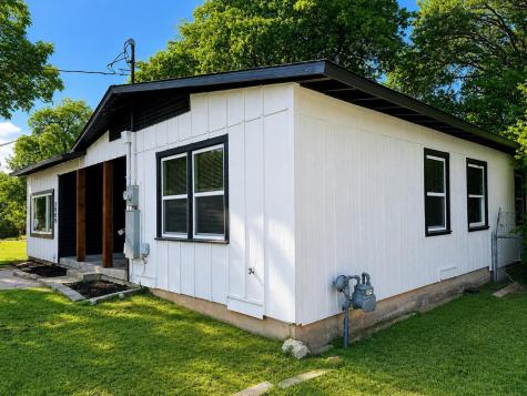 2909 56th Street Dallas TX 75241