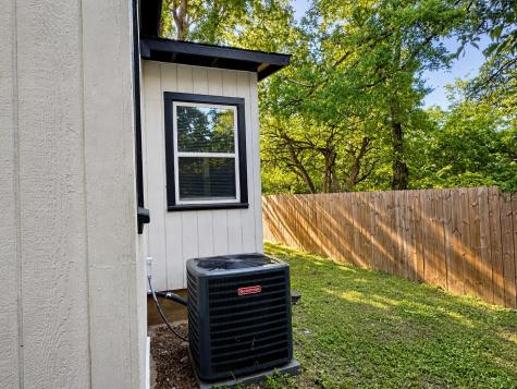 2909 56th Street Dallas TX 75241