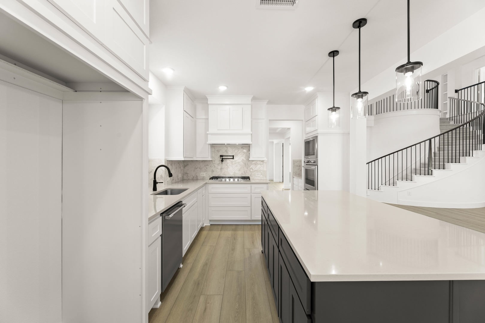 1115 Willow Lake Drive Desoto TX 75115