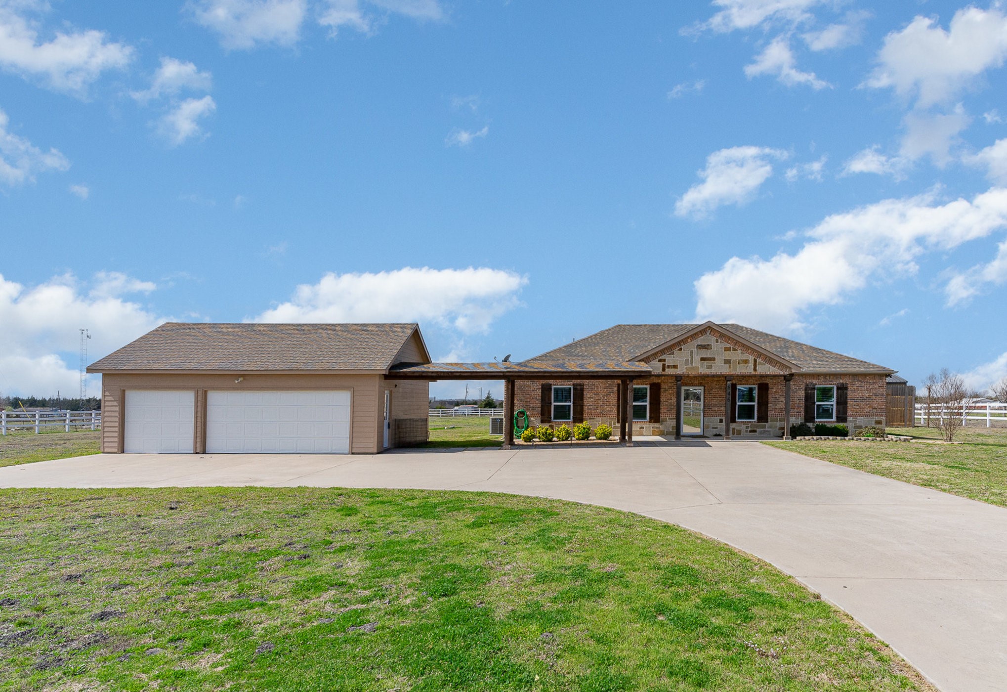 646 County Road 2733 Caddo Mills TX 75135