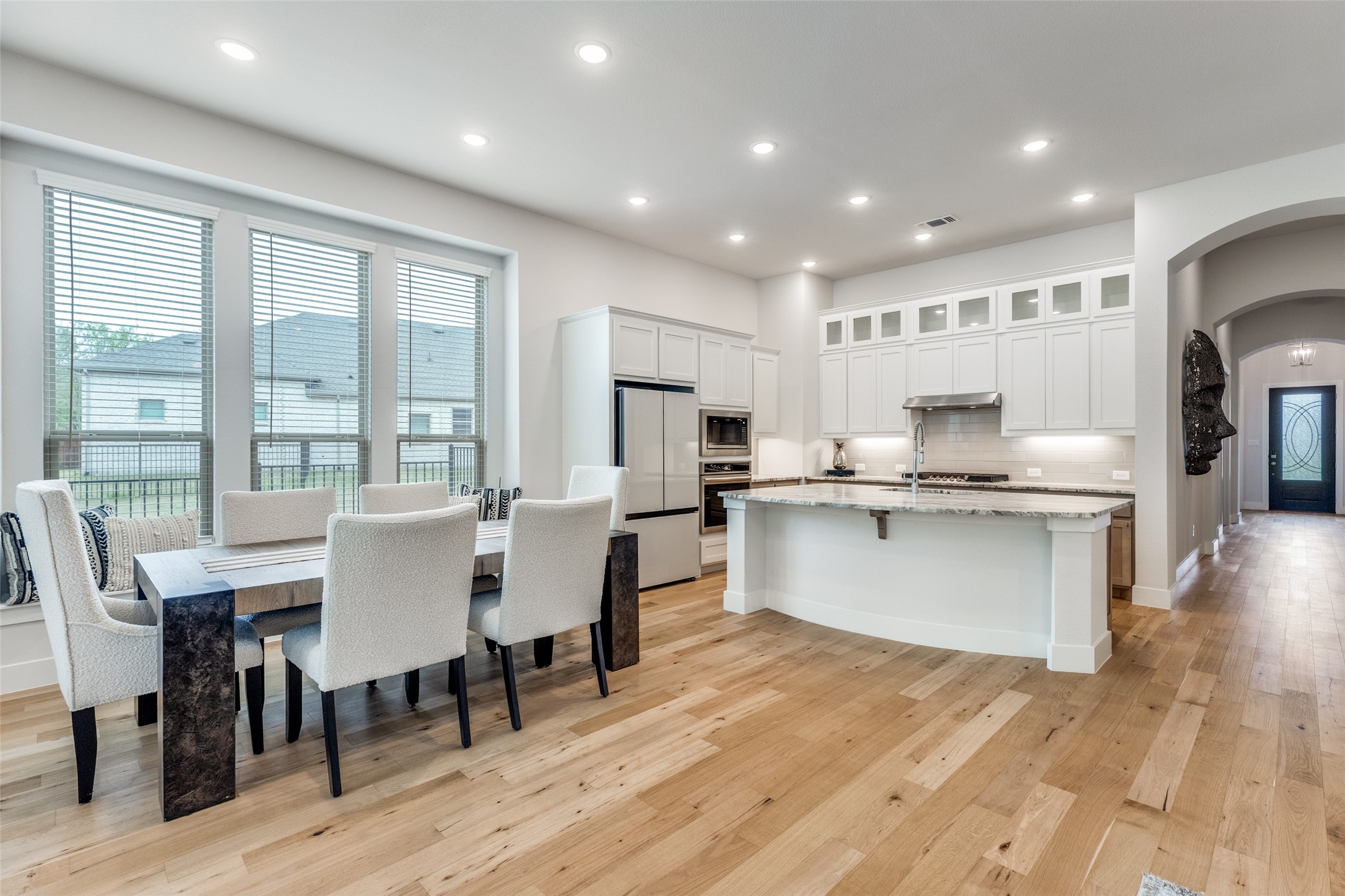 1835 Bell Court Van Alstyne TX 75495