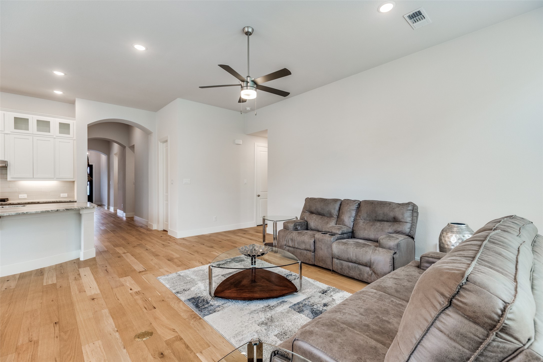 1835 Bell Court Van Alstyne TX 75495