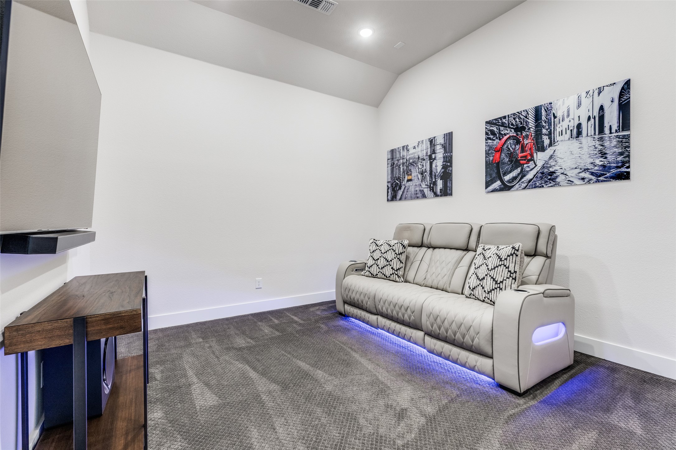 1835 Bell Court Van Alstyne TX 75495