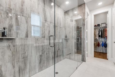 1835 Bell Court Van Alstyne TX 75495