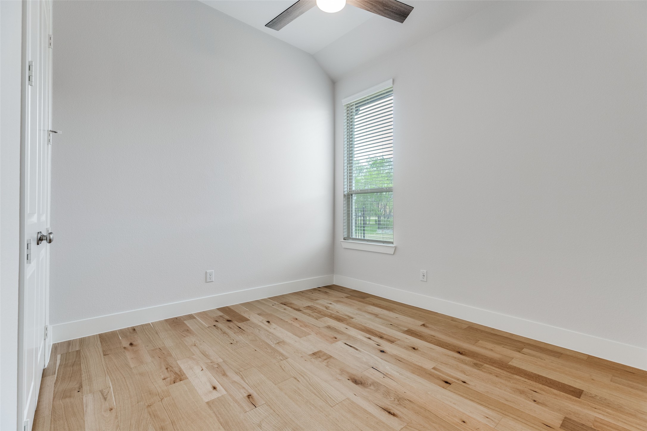 1835 Bell Court Van Alstyne TX 75495
