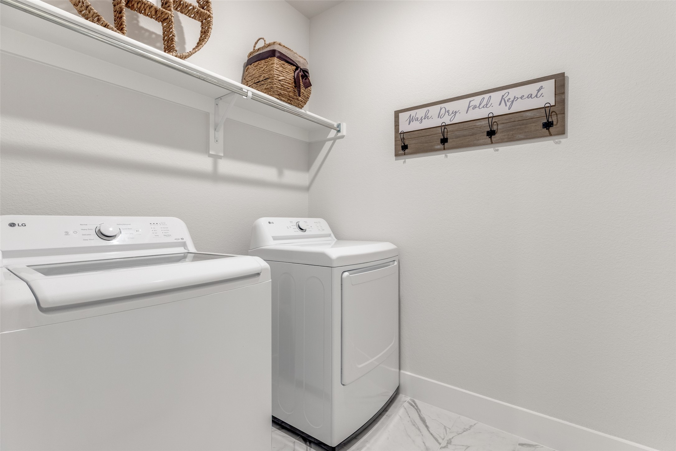 1835 Bell Court Van Alstyne TX 75495