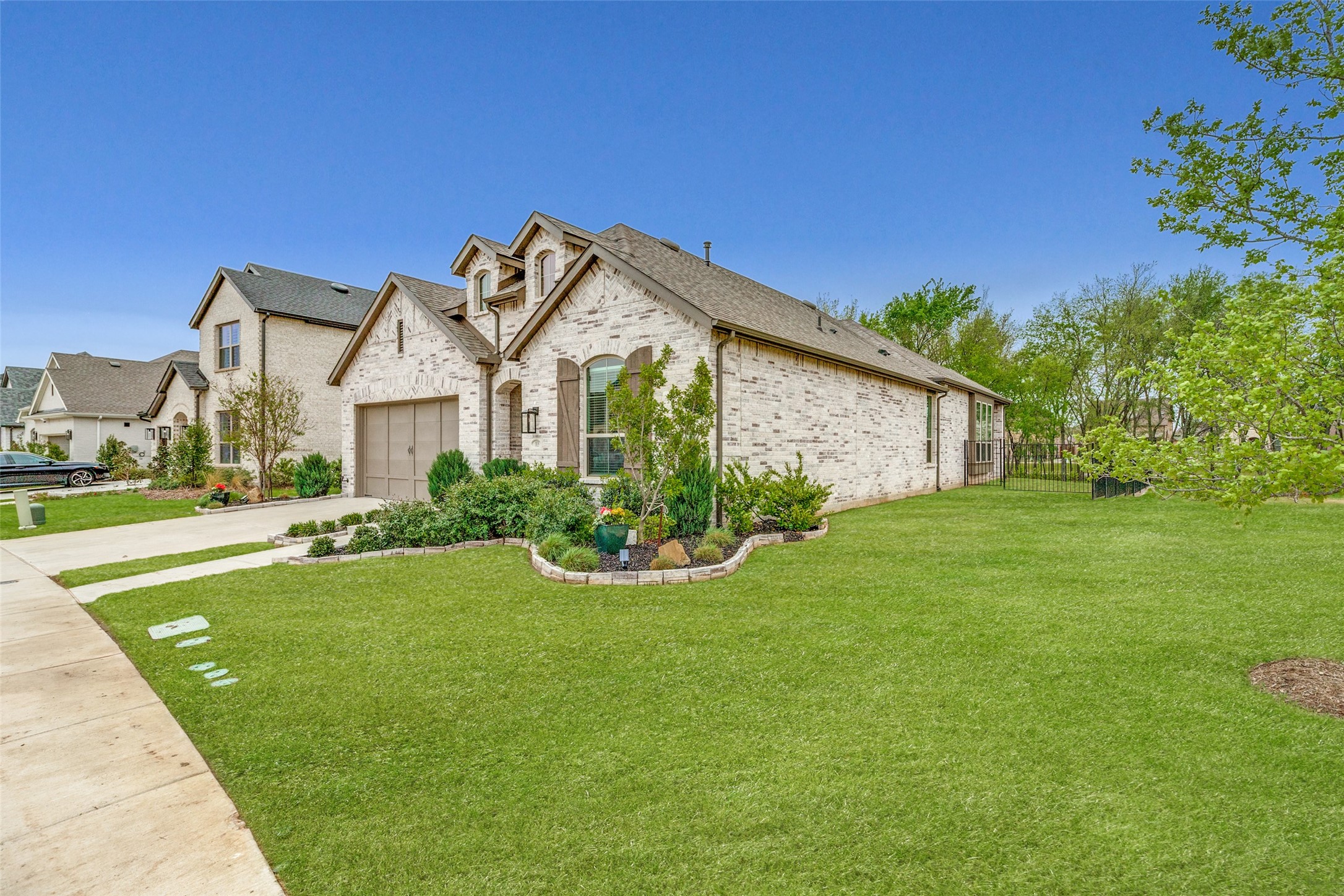 1835 Bell Court Van Alstyne TX 75495