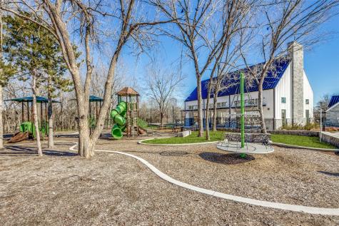 1835 Bell Court Van Alstyne TX 75495