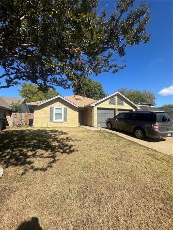 1820 Lincolnshire Way Fort Worth TX 76134