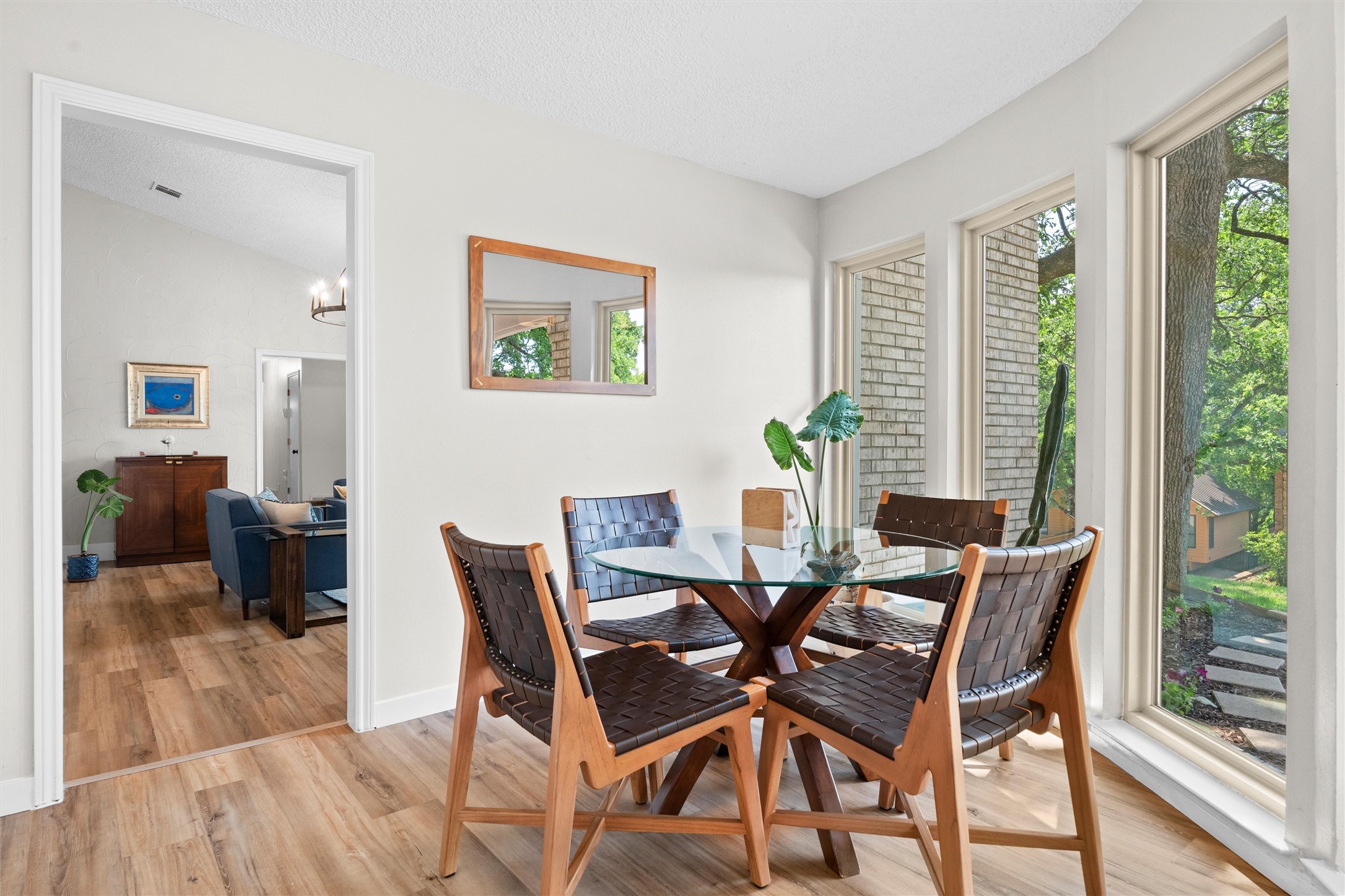 2605 Sunlight Drive Arlington TX 76006