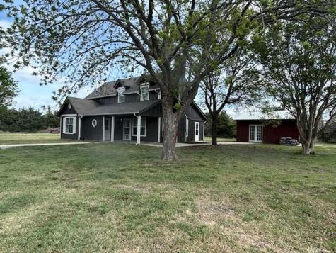 2028 County Road 4720 Leonard TX 75452