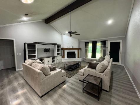 860 40th Street SE Paris TX 75462