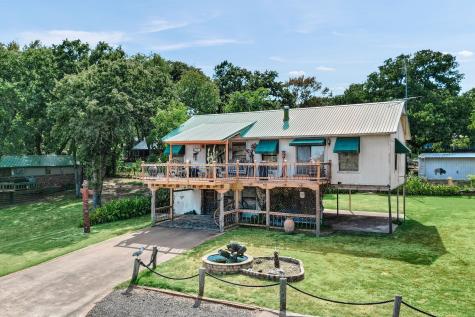 1406 Lake Road Gordonville TX 76245
