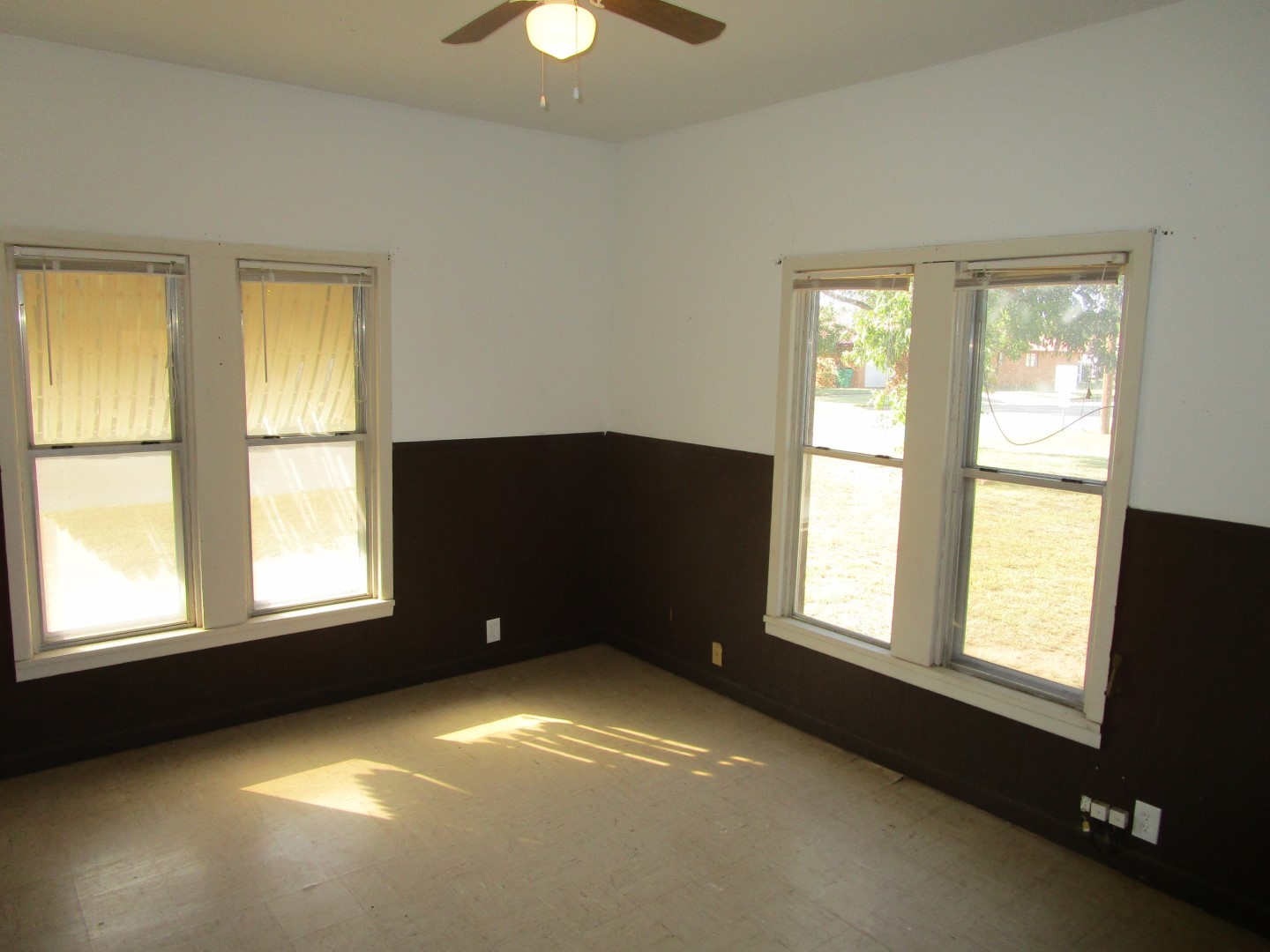 402 N 3rd Street Crowell TX 79227