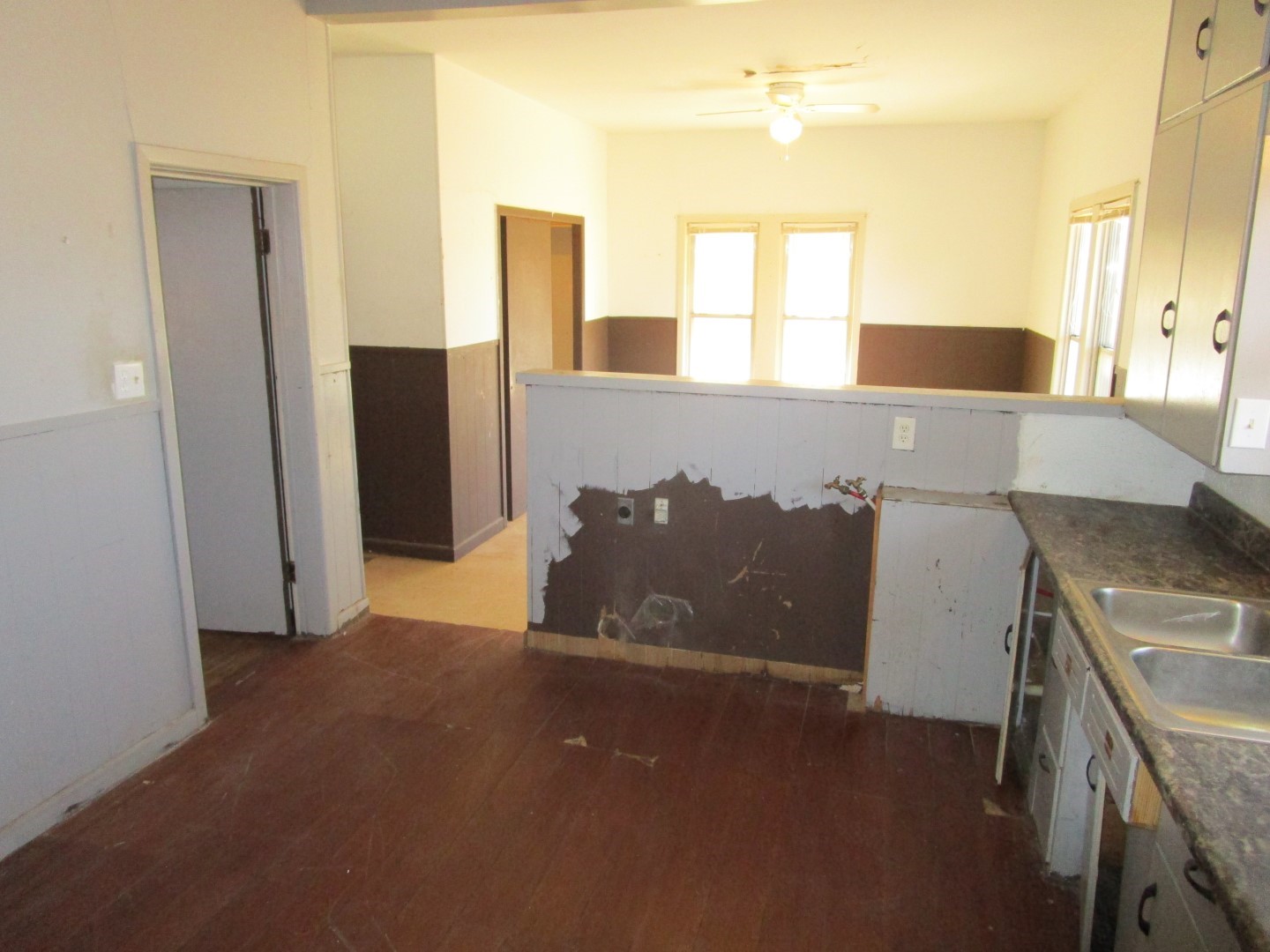 402 N 3rd Street Crowell TX 79227