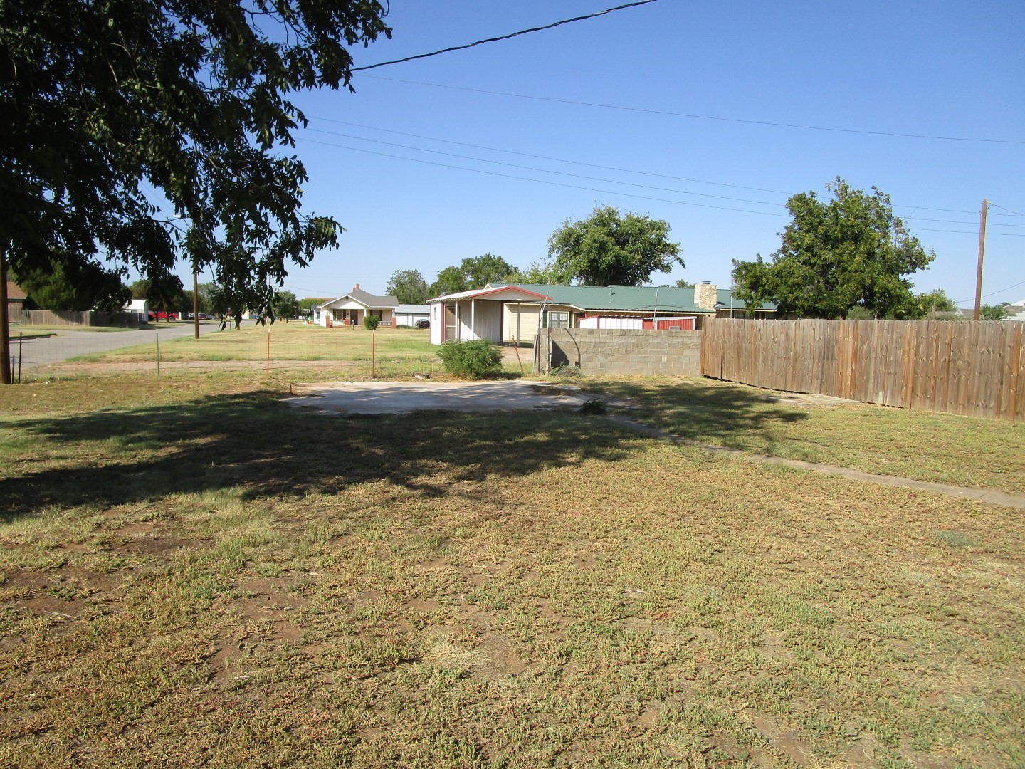 402 N 3rd Street Crowell TX 79227