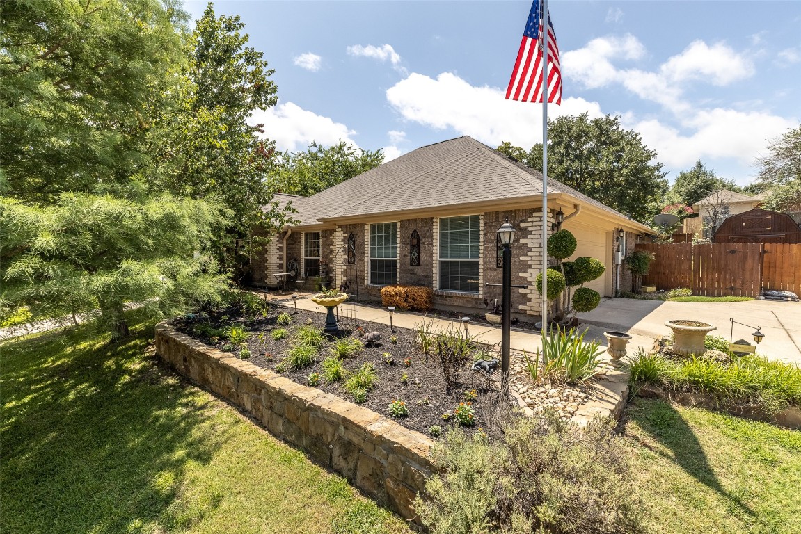 2126 Country Brook Drive Weatherford TX 76087
